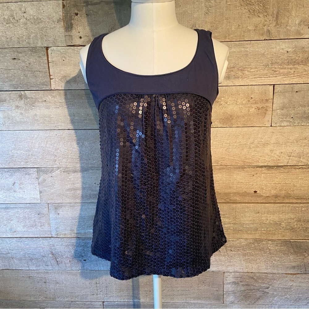 🛍️3/$30 DKNY women's blue‎ sequinned tank  top in size small